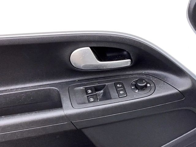 Volkswagen up! R-Line