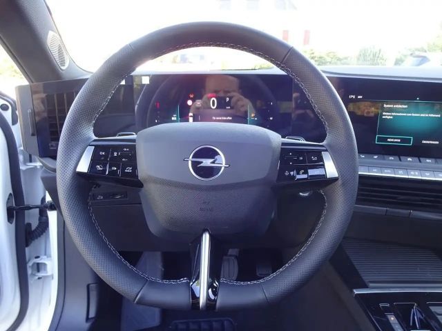 Opel Astra GS-Line Grand Sport