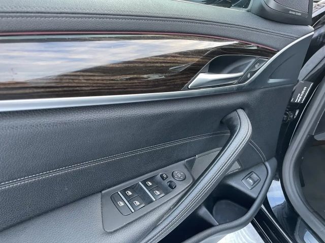 BMW 520 520d Luxury Line Touring