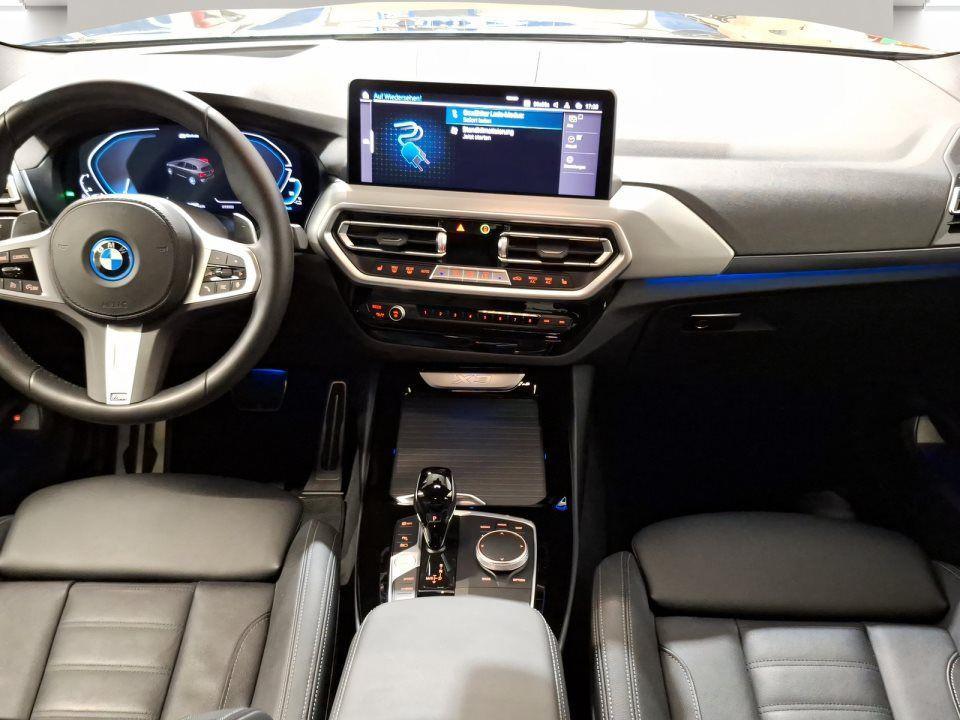 BMW X3 xDrive30e