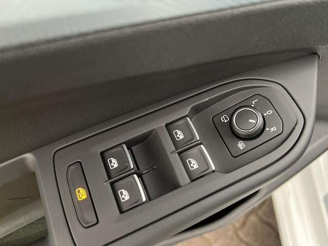 Volkswagen Golf 1.5 eTSI DSG Golf VIII