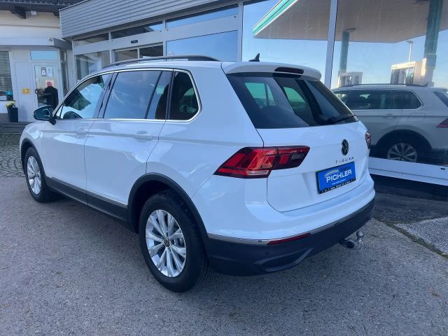Volkswagen Tiguan DSG Life