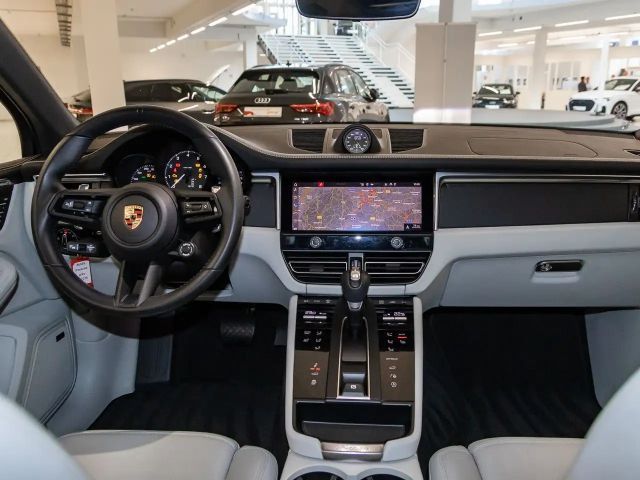 Porsche Macan PDK 2.0 AHK Pano Luftfahrwerk LED BOSE