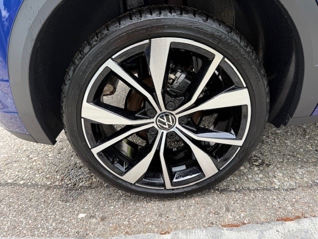 Volkswagen T-Roc IQ.Drive R-Line