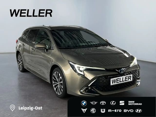 Toyota Corolla Hybride Team D