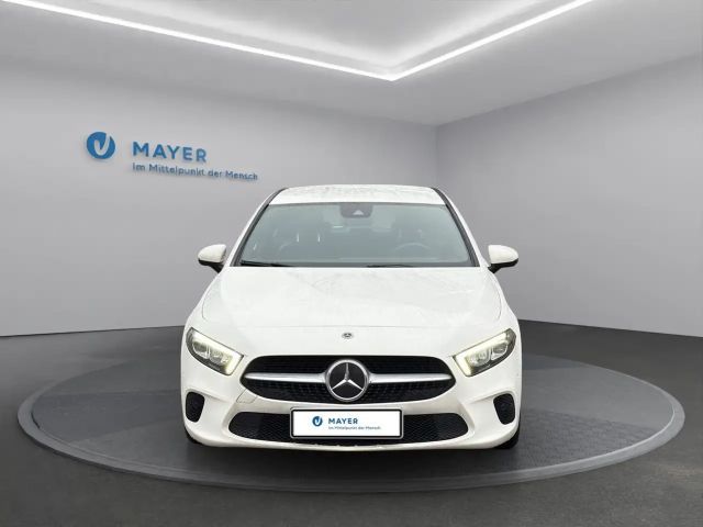 Mercedes-Benz A 180 Hatchback Style