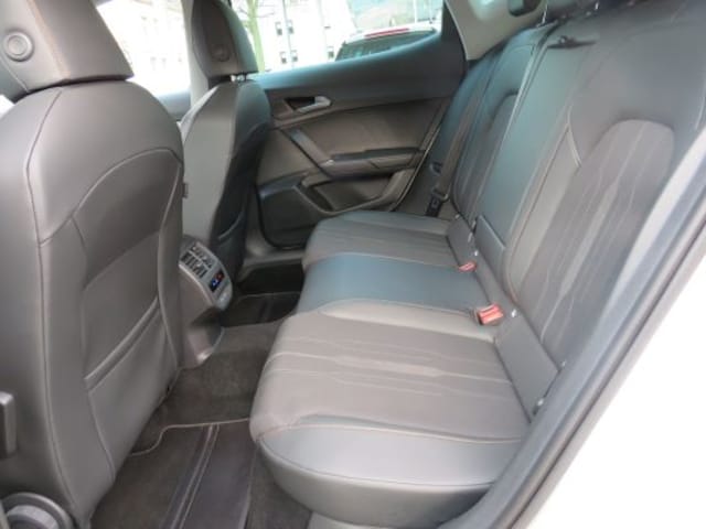 Cupra Formentor ACC LED Keyless 18" Light-Assist PDC