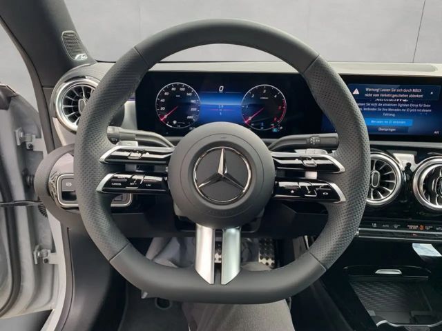 Mercedes-Benz CLA 180 Coupé