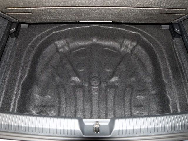 Volkswagen Golf 1.5 eTSI DSG