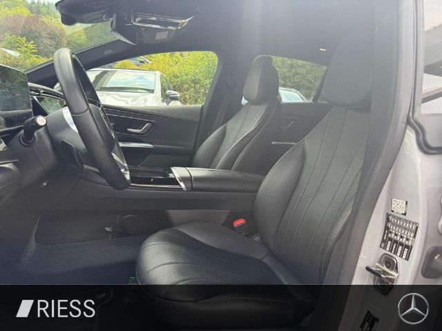 Mercedes-Benz EQE 300 Sedan