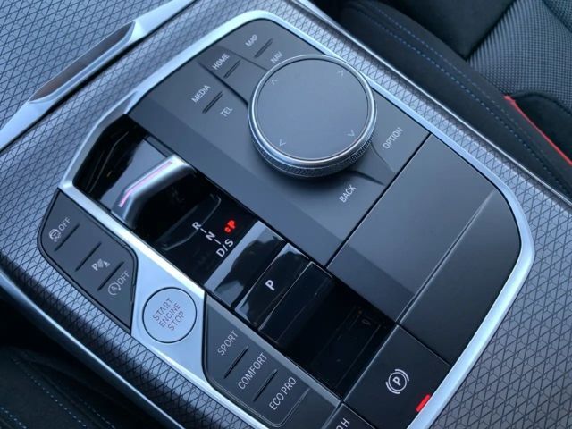 BMW 318 318i M-Sport Sedan Touring