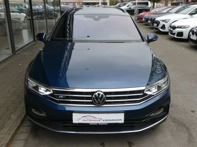 Volkswagen Passat 2.0 TSI R-Line Variant