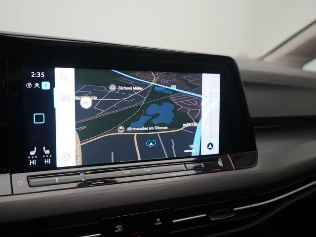 Volkswagen Golf DSG Golf VIII Style Variant