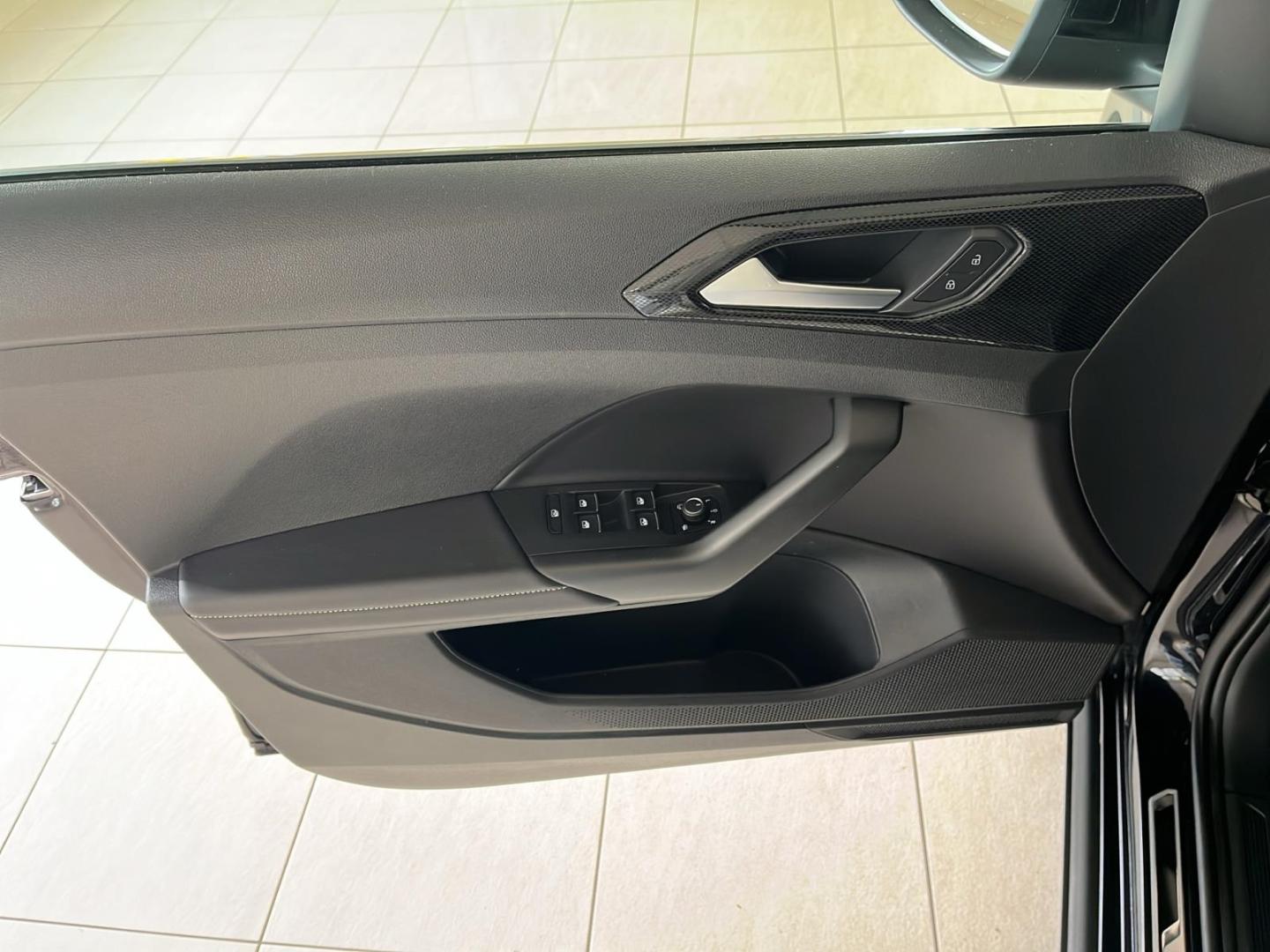 Volkswagen T-Cross 1.5 TSI DSG R-Line