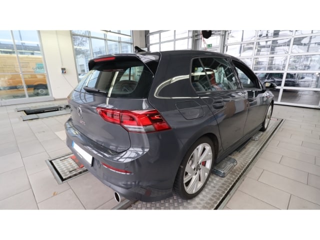Volkswagen Golf 2.0 TSI Golf VIII