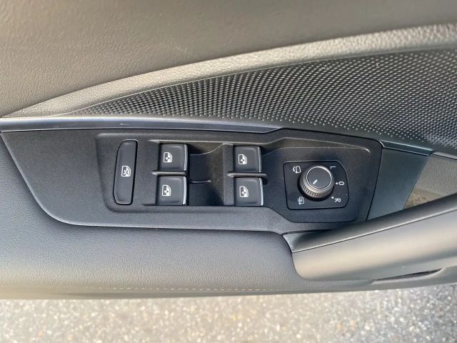 Volkswagen Tiguan 4Motion DSG R-Line