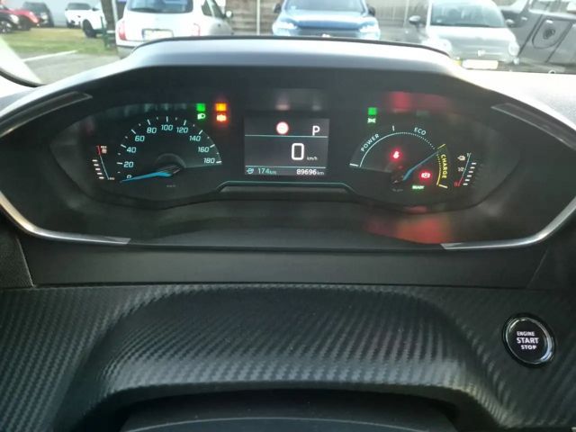 Peugeot E-208 Active Pack