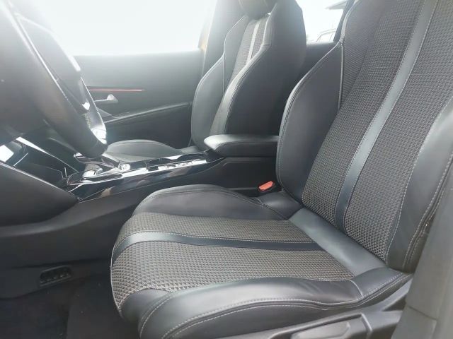 Peugeot E-208 GT-Line