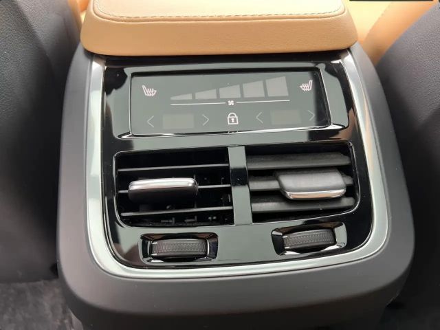 Volvo XC90 AWD Dark T8 Ultimate