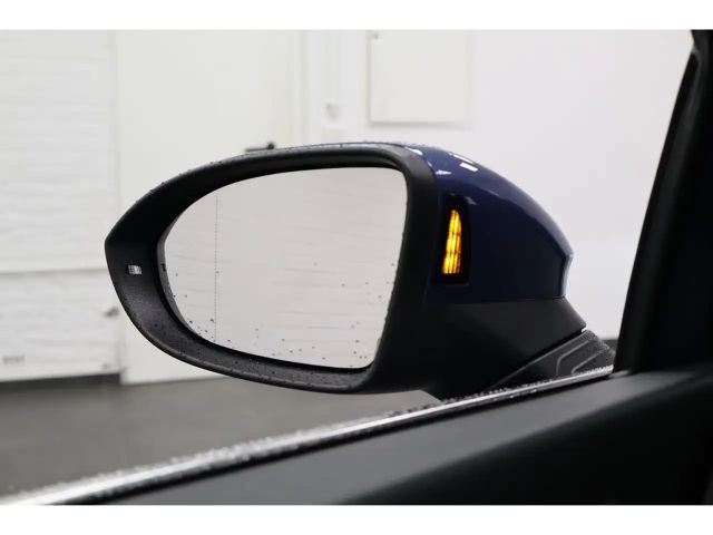 Volkswagen Golf 1.5 TSI Golf VIII