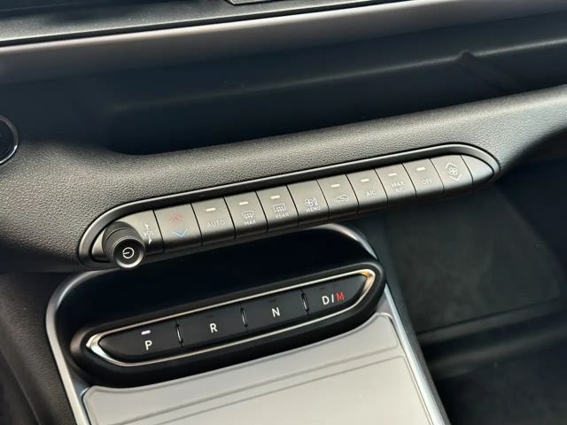 Jeep Avenger 1.2 e-Hybrid 4xe The North Face Herzlich willkommen beim Autohaus Baschinger!
Zum Verkauf bieten wir Ihnen einen Jeep Av