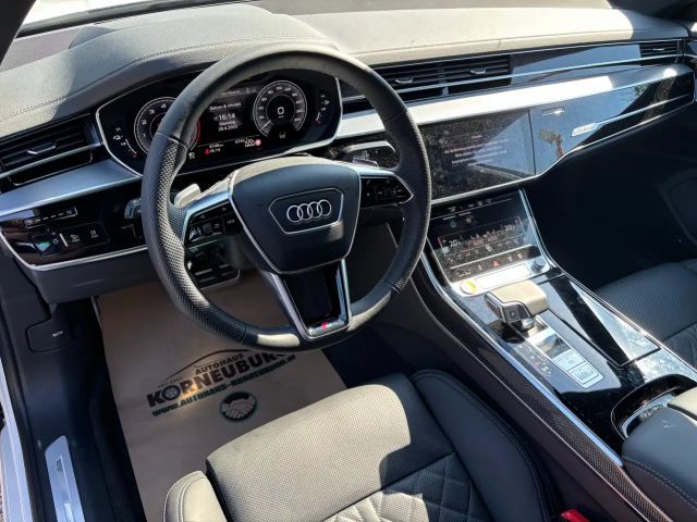 Audi A8 60 TFSI Hybride Quattro