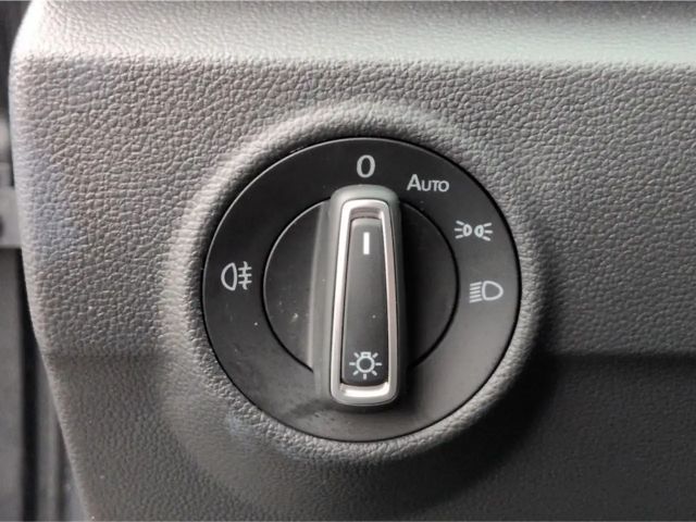 Volkswagen T-Roc GOAL TSI*ACC LED Navi digCockp SHZ VKZ-Erk