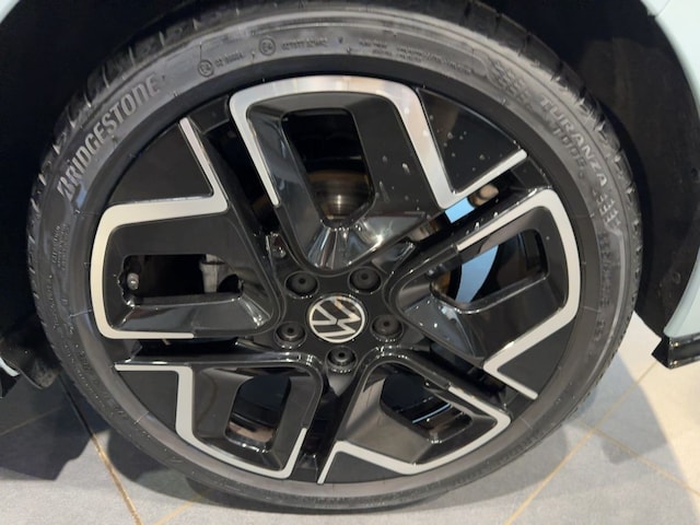 Volkswagen Golf 2.0 TDI DSG Golf VIII R-Line