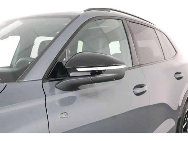 Volkswagen Tiguan 2.0 TDI DSG R-Line