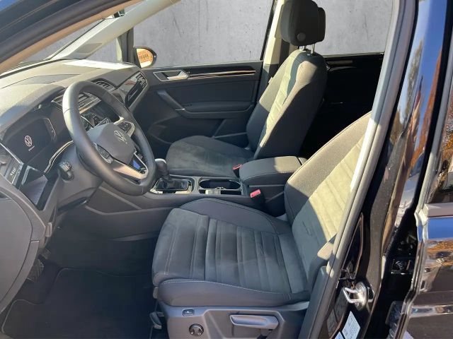 Volkswagen Touran 1.5 TSI DSG Highline