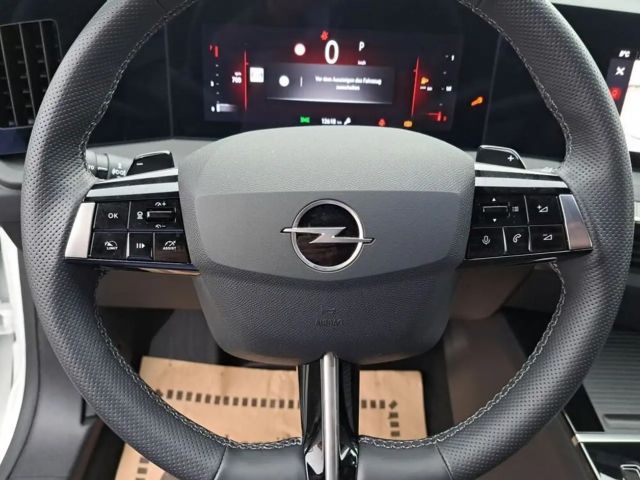 Opel Astra GS-Line Grand Sport