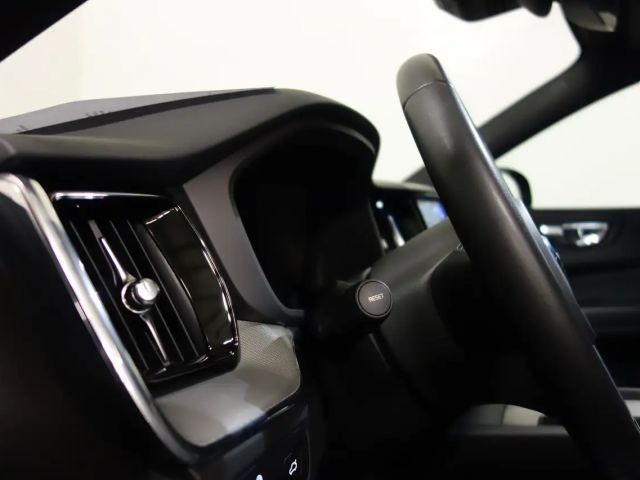 Volvo XC60 AWD Dark Geartronic Plus