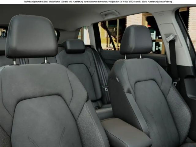 Volkswagen Golf 1.5 TSI Golf VIII Life Variant