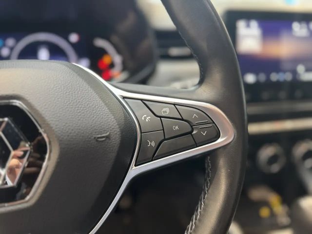 Renault Clio E-Tech Hybrid Intens