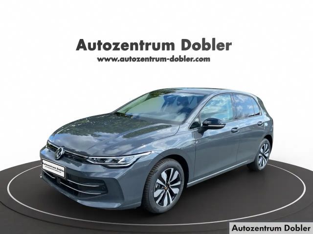 Volkswagen Golf 1.5 eTSI DSG Golf VIII