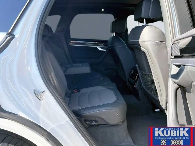 Volkswagen Touareg 3.0 V6 TDI 4Motion R-Line