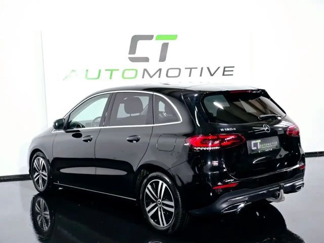 Mercedes-Benz B 180 B 180 d