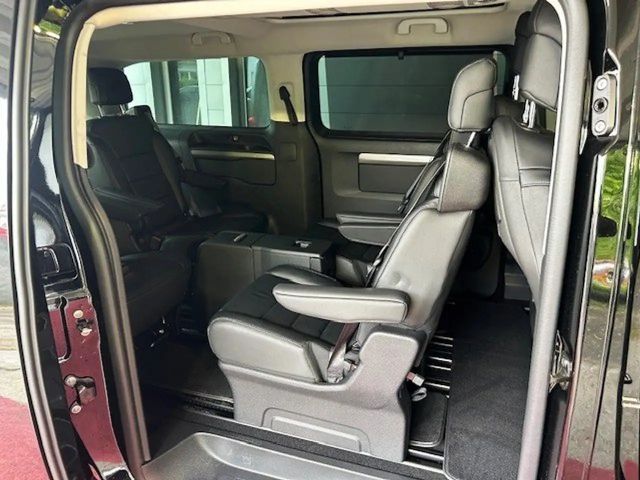 Opel Zafira Life VIP/6Sitzer/längster Radsta/Vollausstattung/AHK