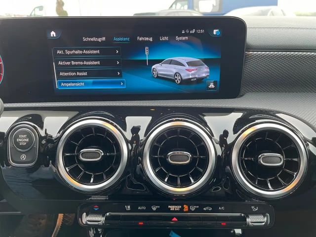 Mercedes-Benz CLA 200 CLA 200 d Shooting Brake