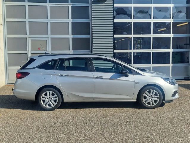 Opel Astra 1.5 CDTI 1.5 Turbo Edition