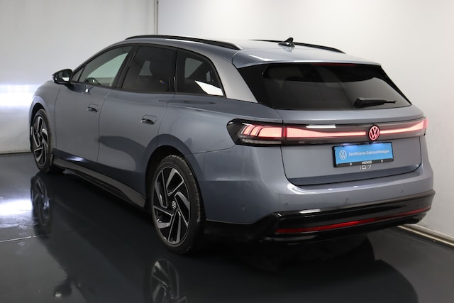 Volkswagen ID.7 IQ.Drive Tourer