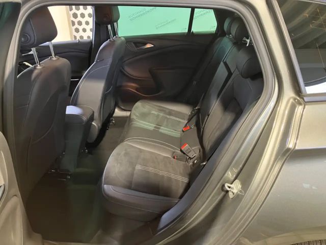 Opel Astra 1.2 Turbo Sports Tourer