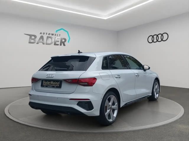 Audi A3 Hybride S-Line Sedan Sportback