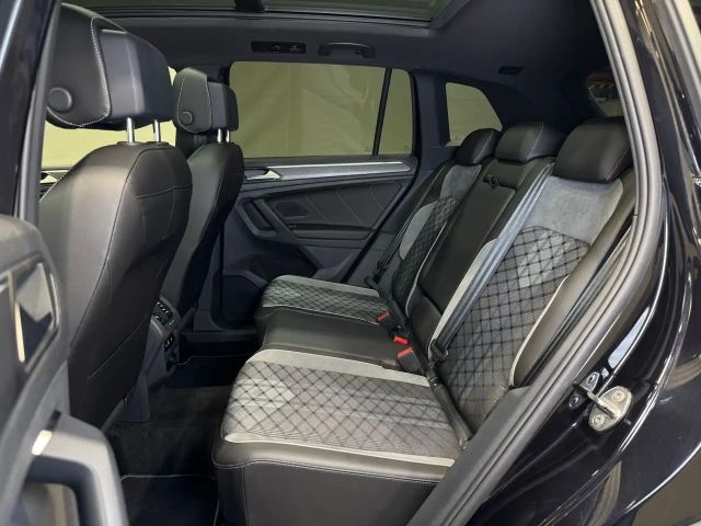 Volkswagen Tiguan 1.5 TSI DSG R-Line