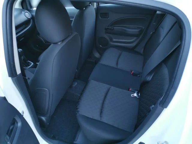 Mitsubishi Space Star Inform MIVEC Star