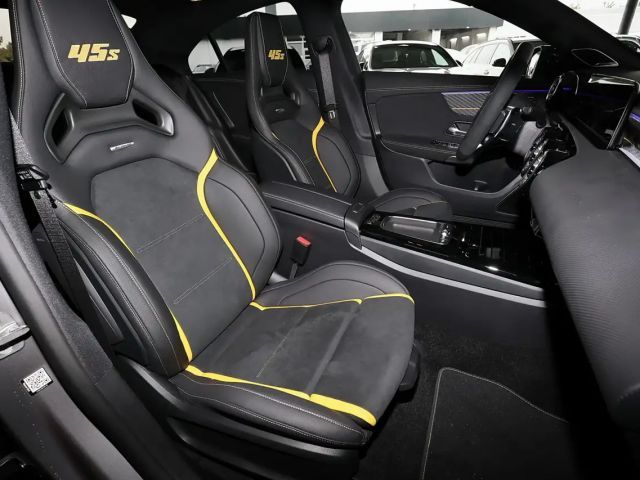 Mercedes-Benz CLA 45 AMG 4MATIC+ AMG Line Coupé