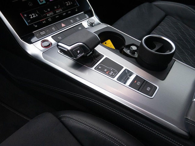 Audi S6 Avant Quattro