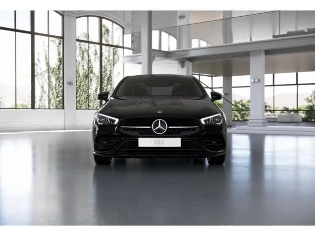 Mercedes-Benz CLA 180 AMG Line Coupé