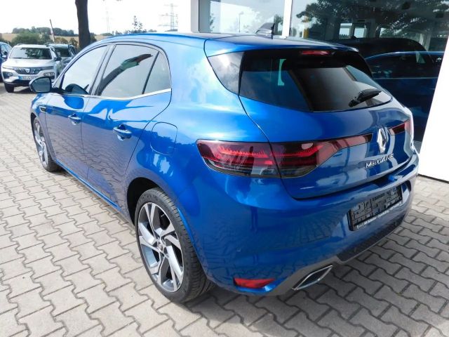 Renault Megane Hybrid RS