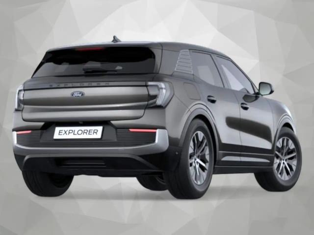 Ford Explorer Extended range
